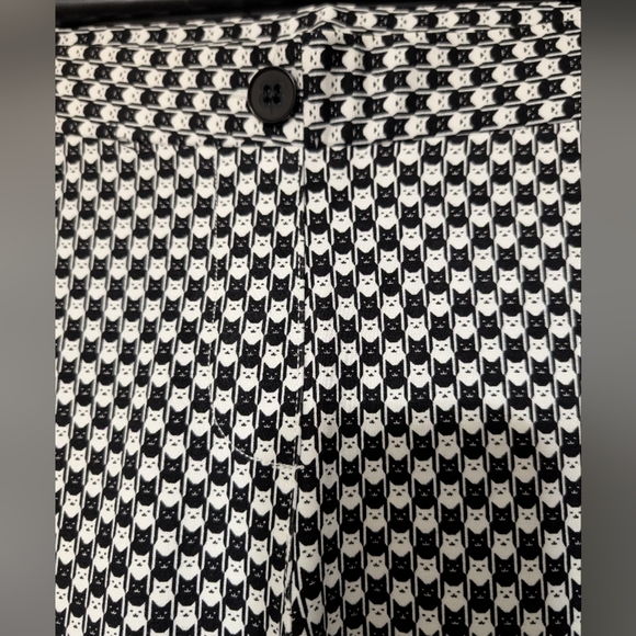 Betabrand Black and White Novelty Checkered Cat Print Ankle Zip Skinny Pants M - Picture 11 of 12